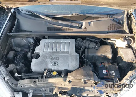 2012 Toyota Highlander Se V6 z USA, uszkodzony, nr VIN 5TDBK3EH5CS136211